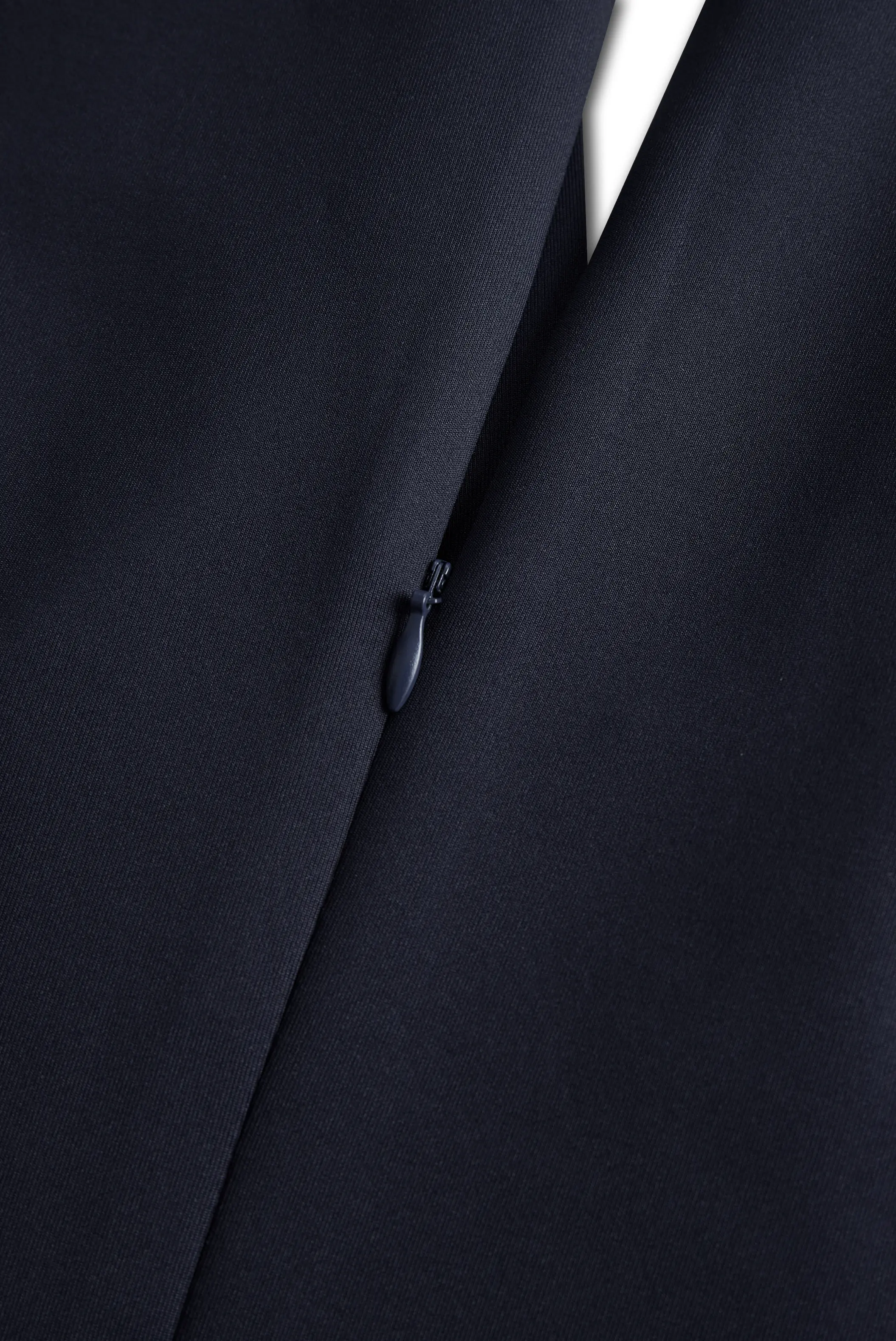 Elegant Sleeveless Navy Sheath Dress - Timeless Professional Chic MollyBoo