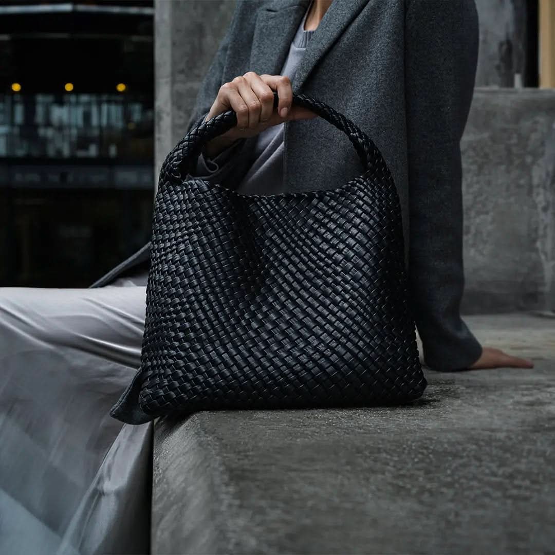 Jocelyn Shoulder Bag LUXBAG