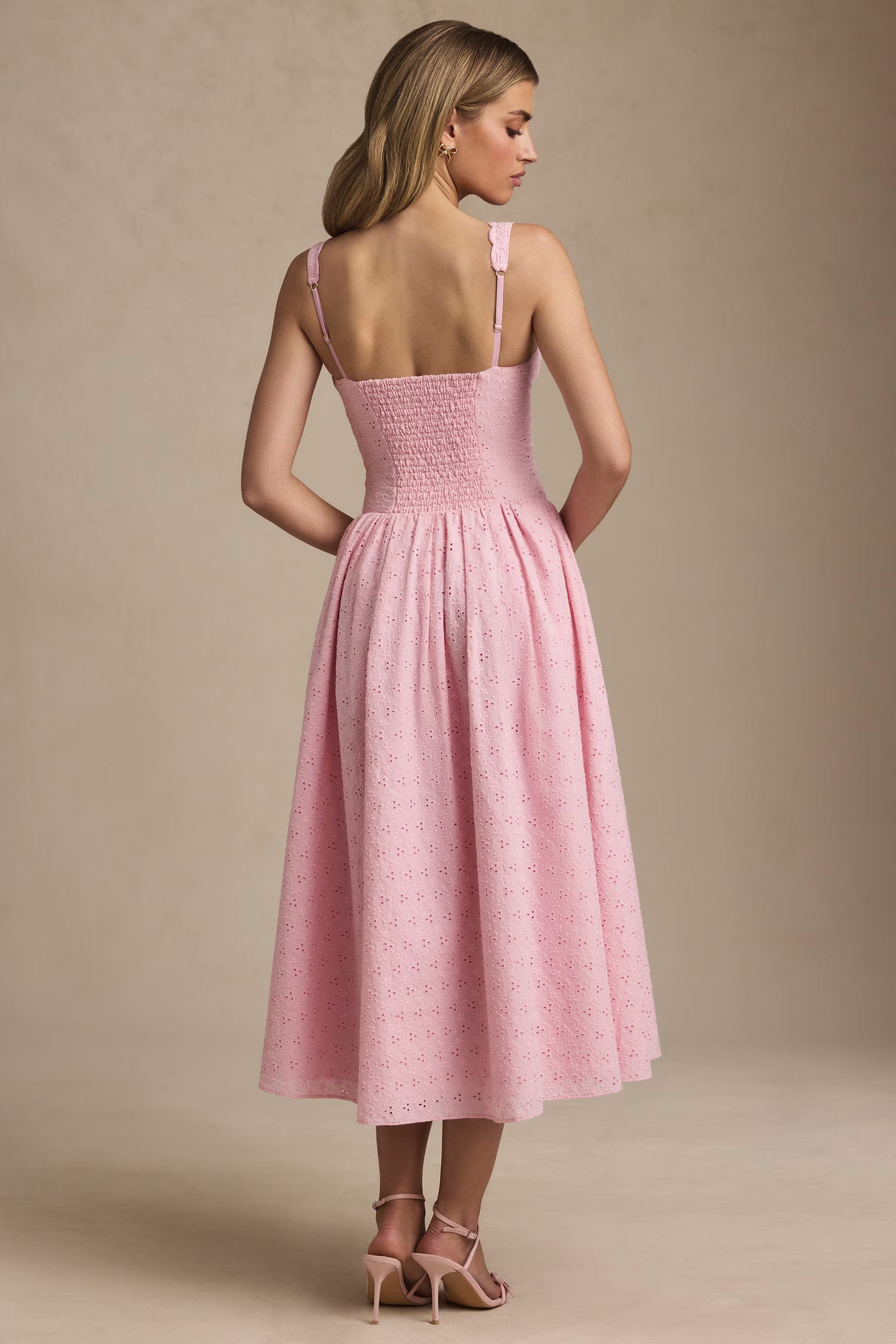 Robe Saidey Camille Broderie Détail et Style Midaxi Élégant MOLLYBOO