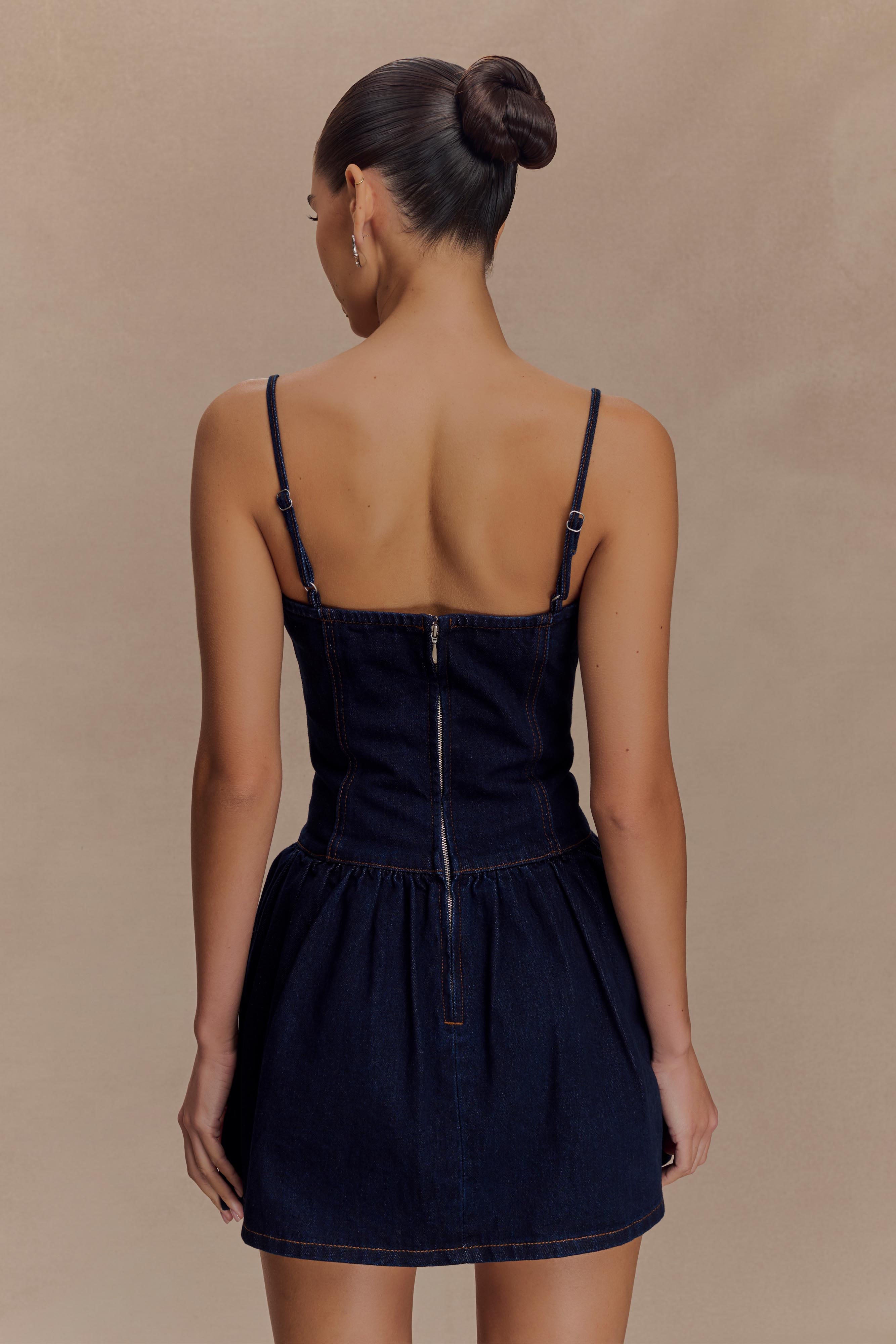 Robe Mini Cheyenne en Denim Scallop – Bleu Indigo