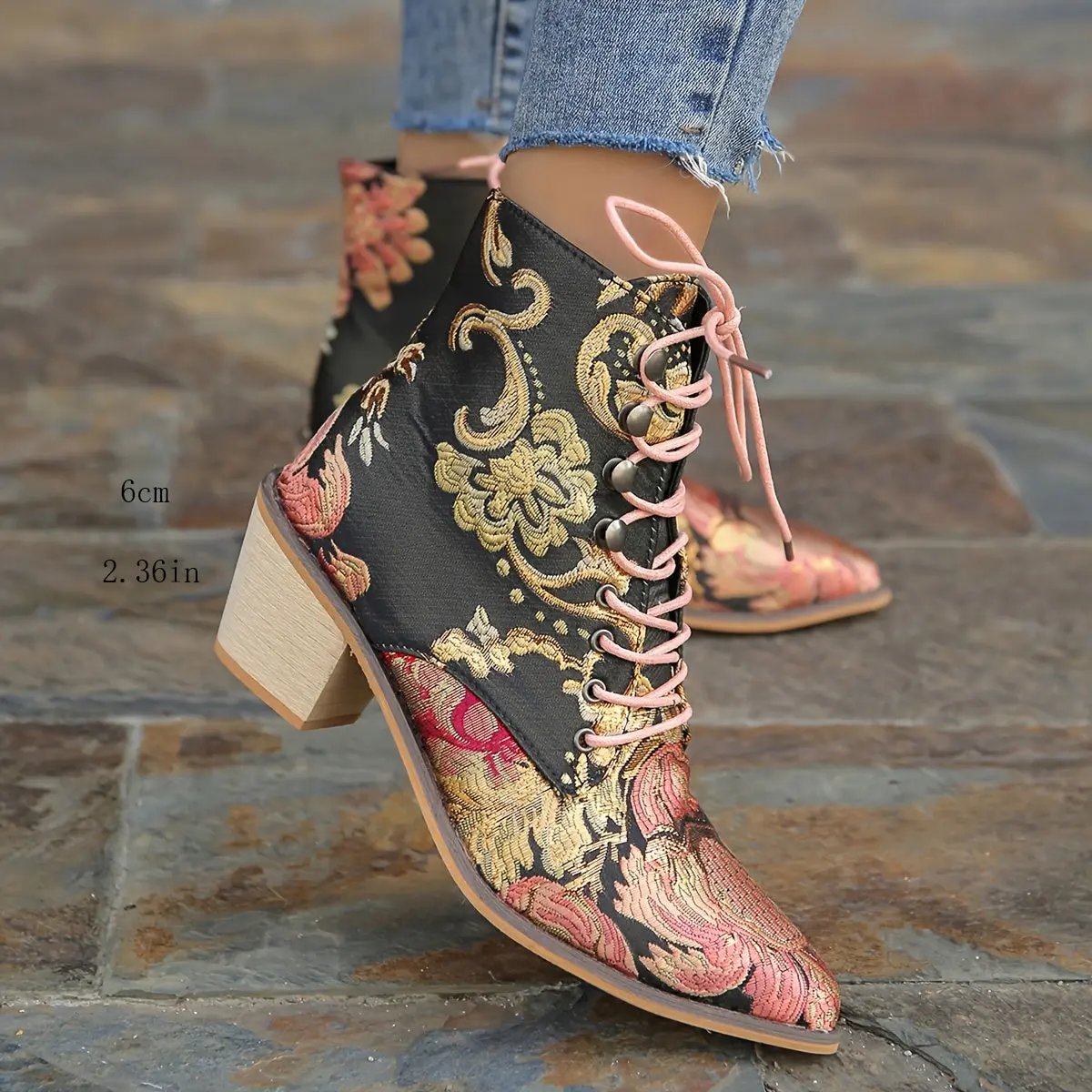 Vintage Floral Embroidered Boots MollyBoo
