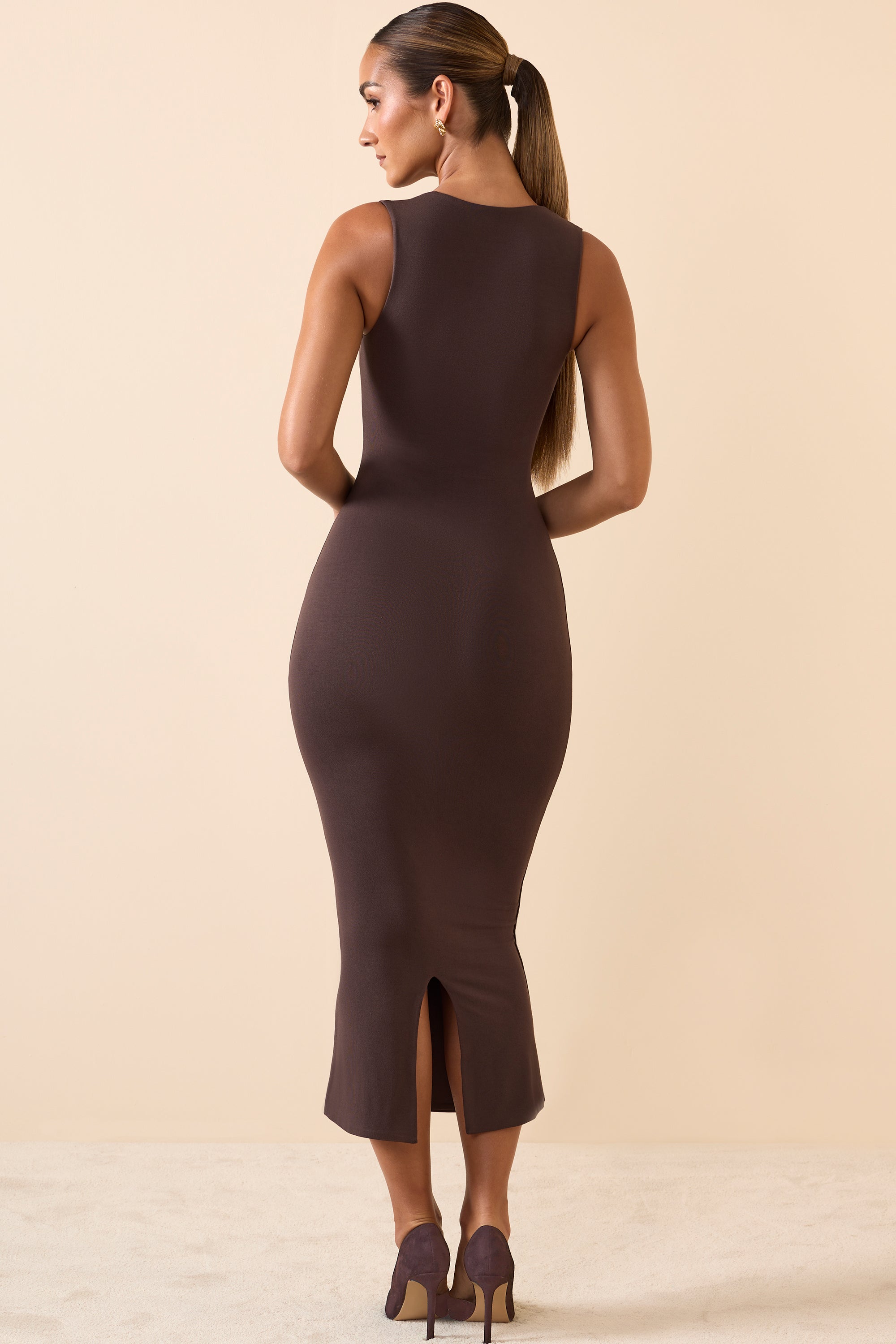 Robe Midi Décolleté Carré en Brun Chocolat