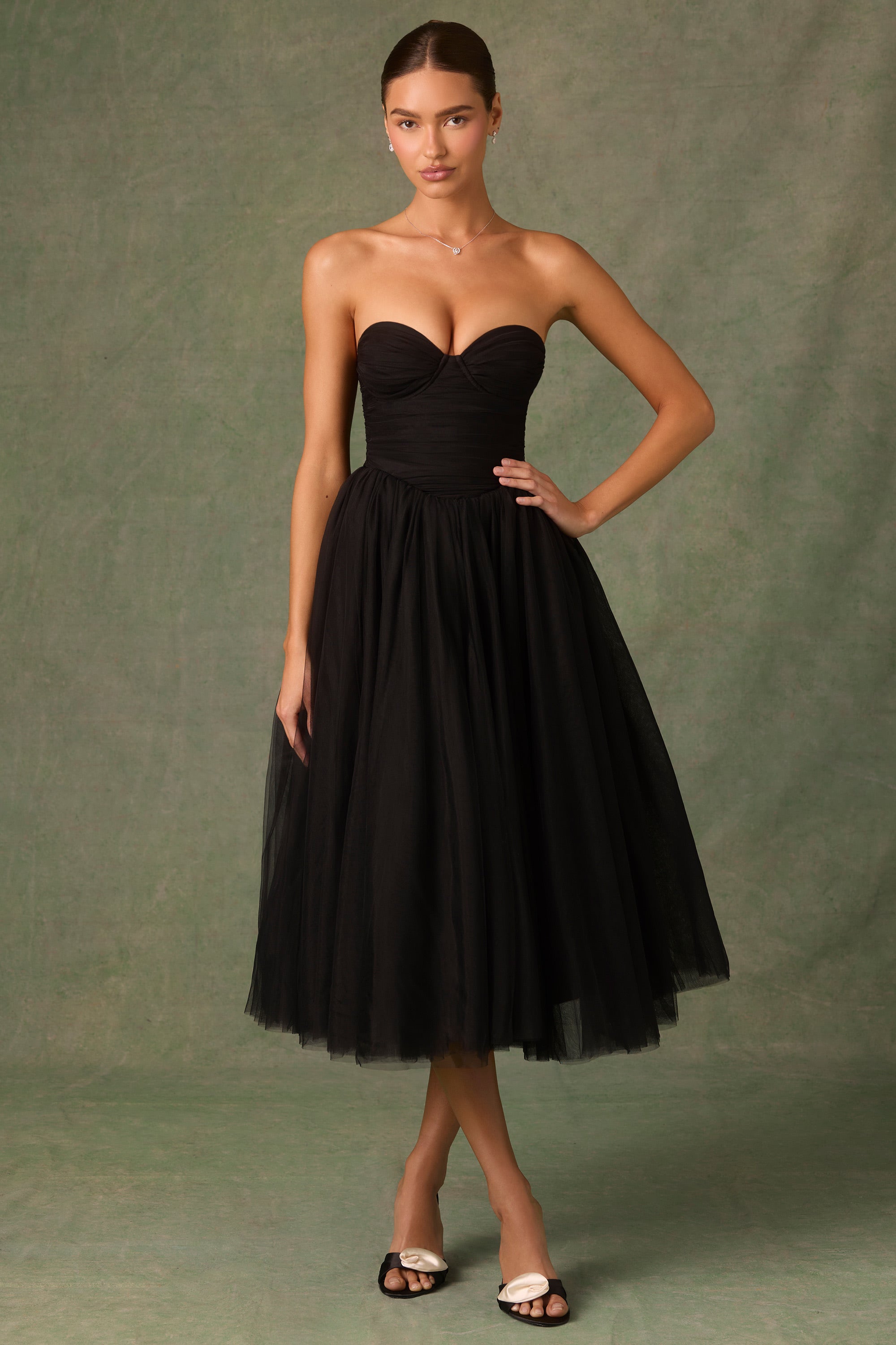 Robe Midaxi en Tulle avec Corset - Noir Élégant et Sculptant MollyBoo