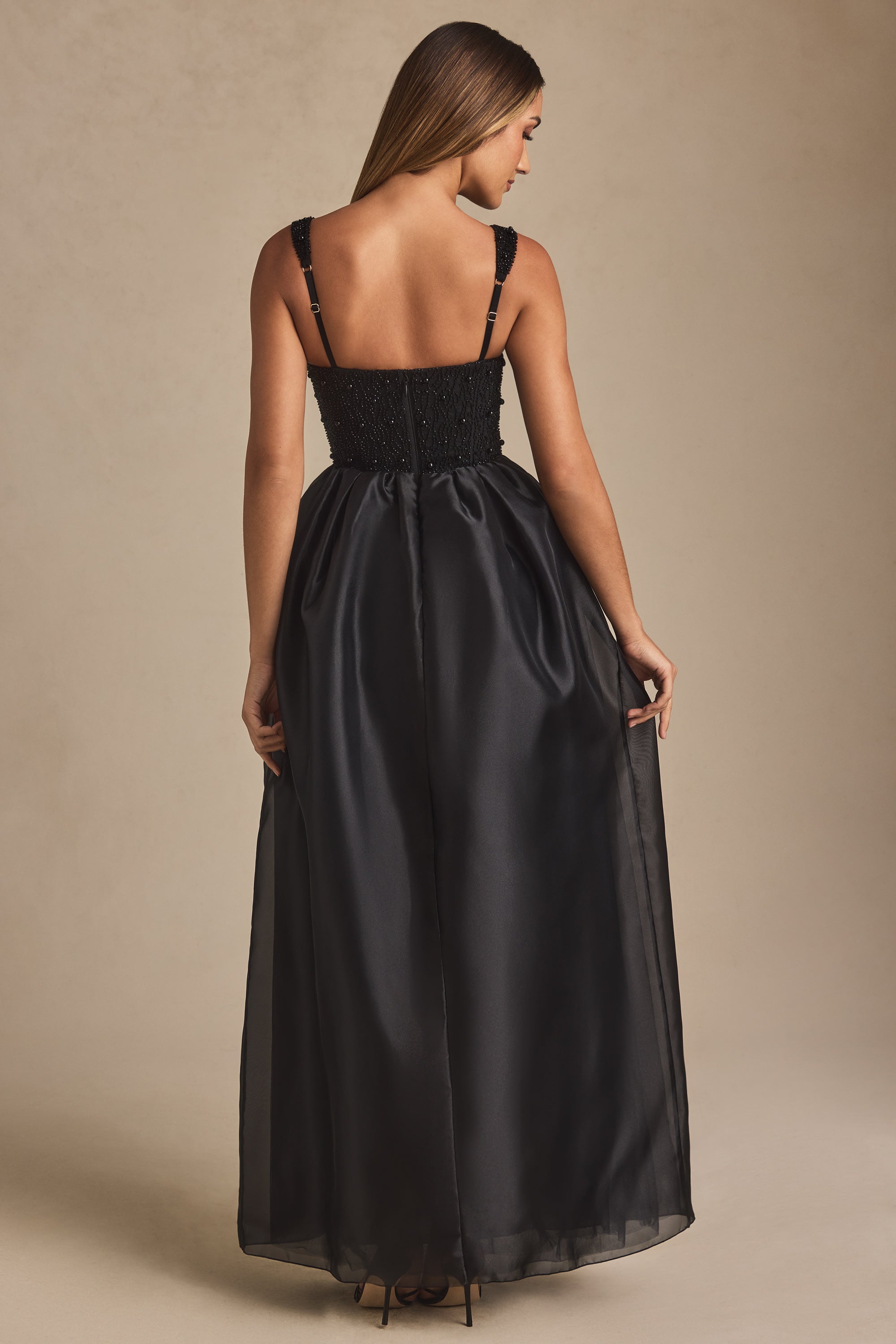 Robe Maxi Delancey Noir – Corset et Ornement Perlé