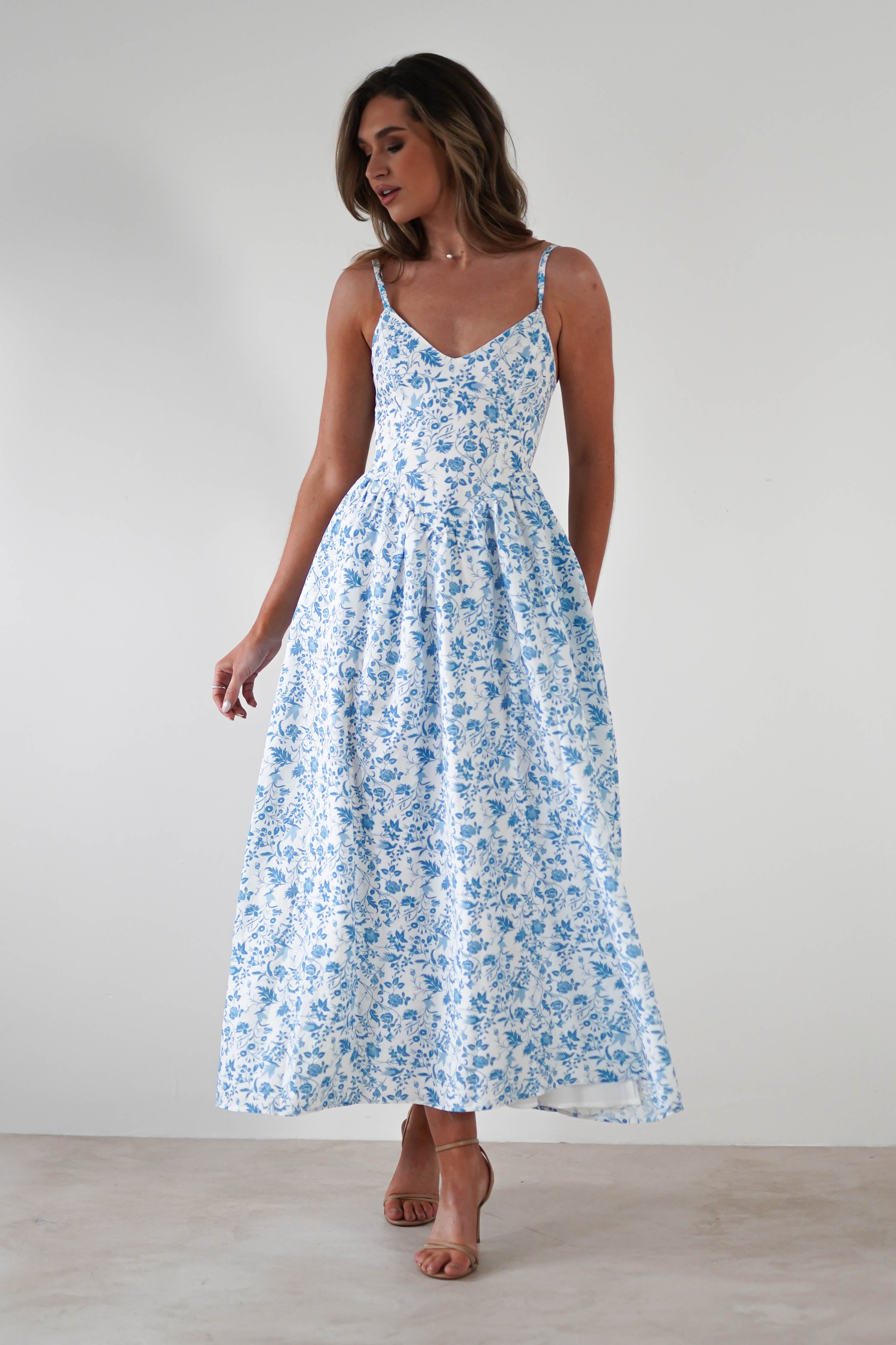 Robe Longue Fleurie Carolyn Robe Maxi Bleue et Blanch