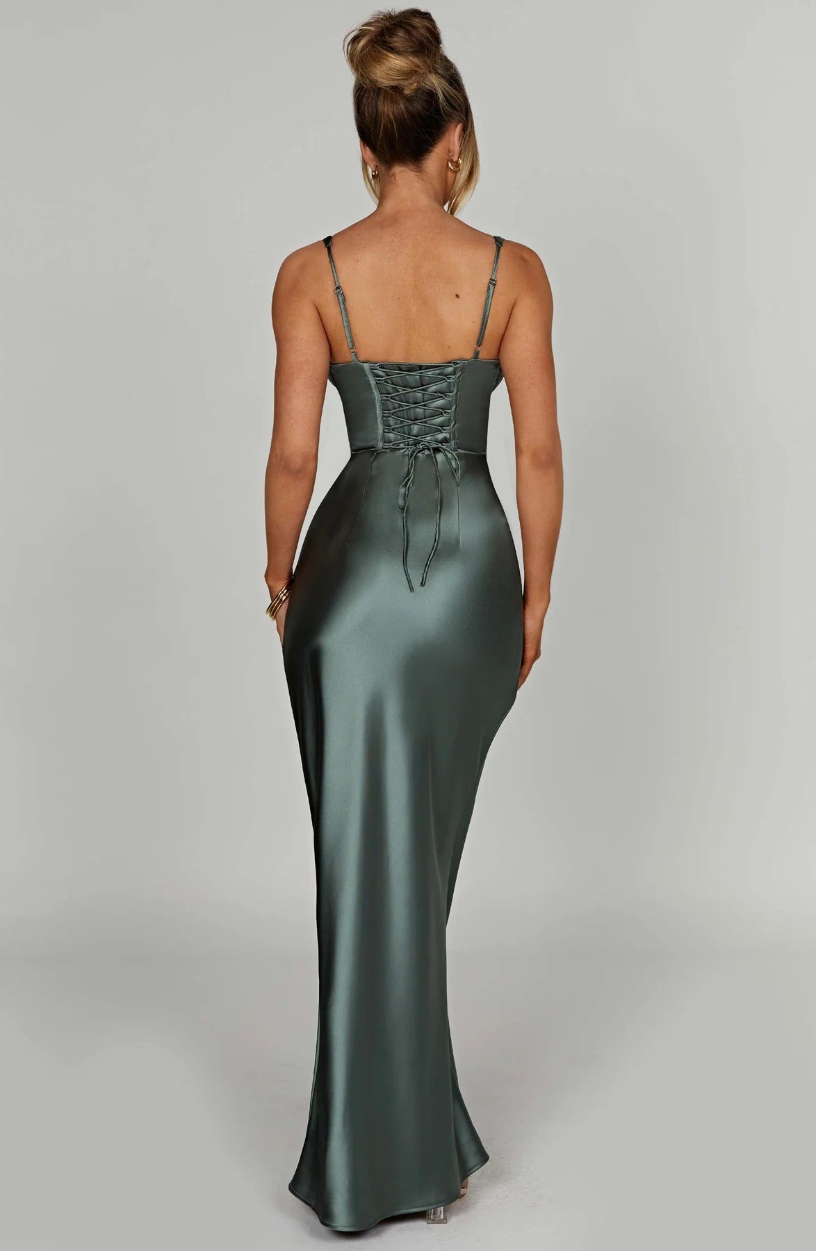 Robe Shaélle Maxi Élégance et Raffinement Parisien MOLLYBOO
