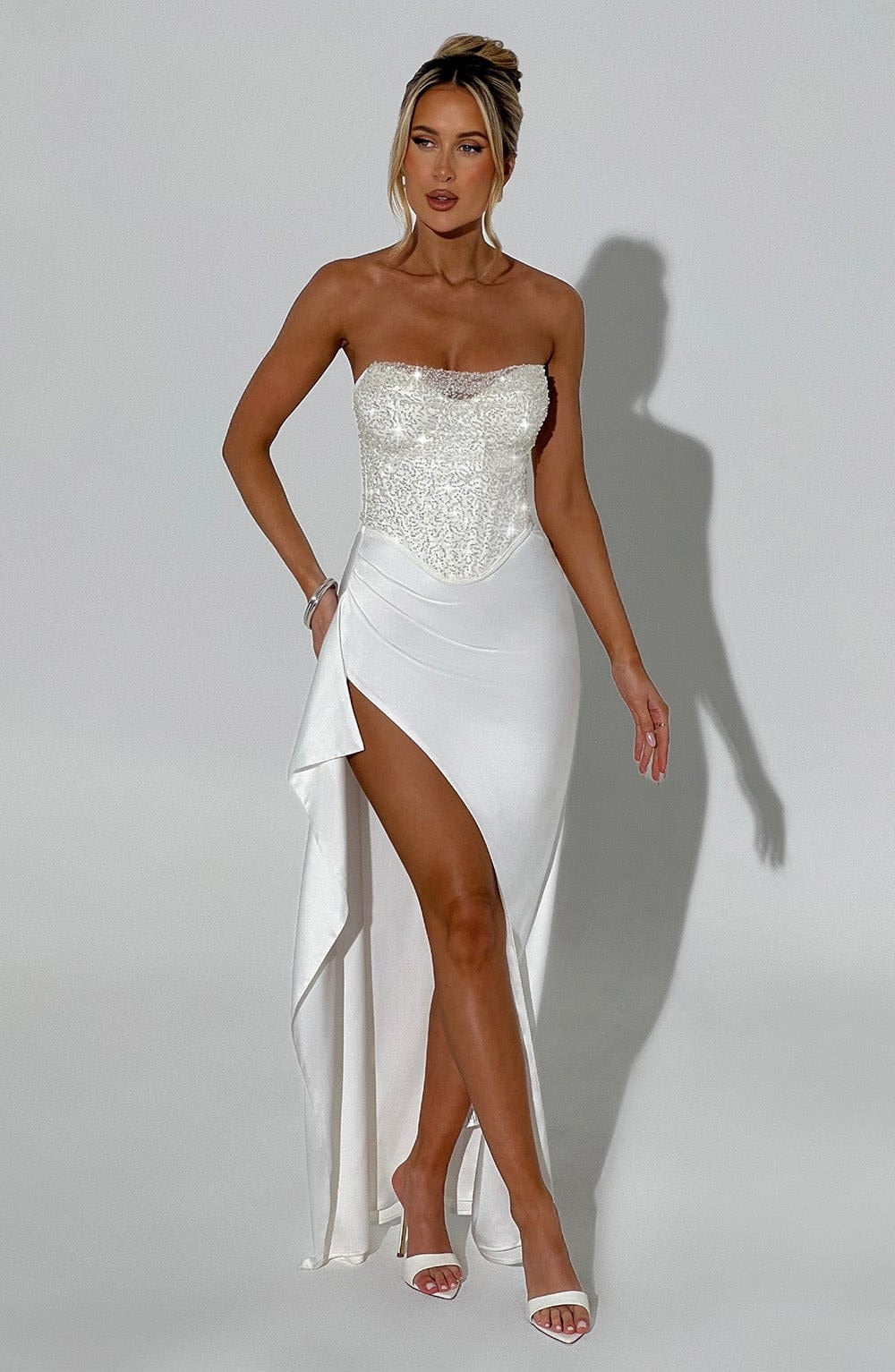 Emrielle Luxe Satin Maxi Dress A minha loja