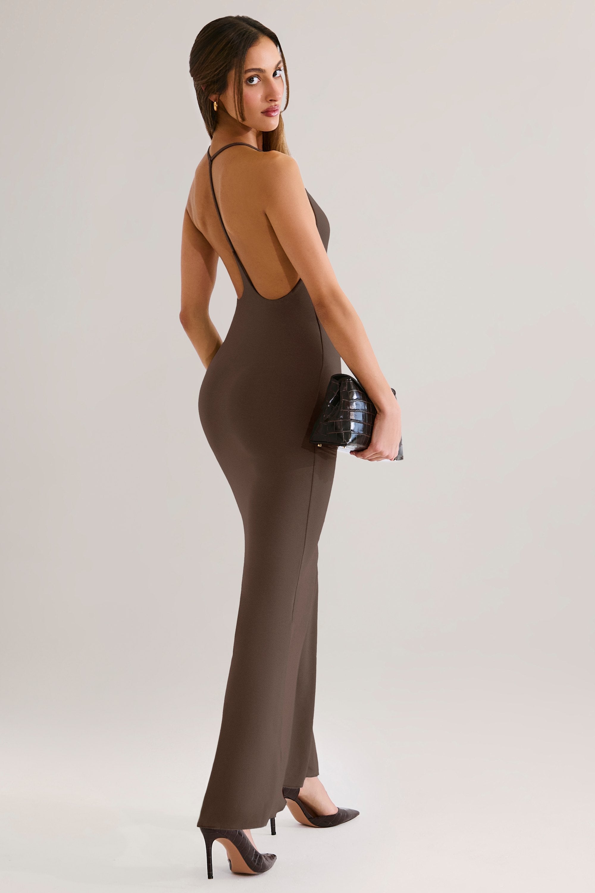 Robe Longue Leire Élégance Épurée & Silhouette Sculptée